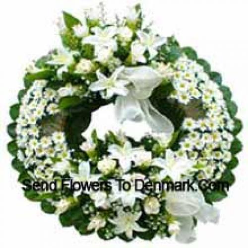 White Graceful Wreath